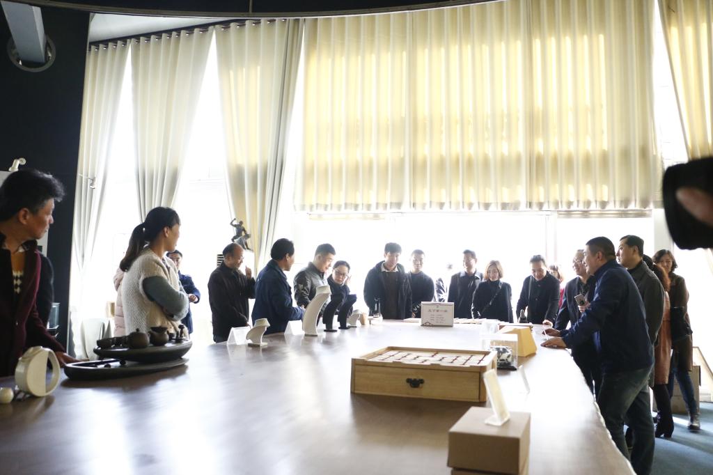 工业设计学院展厅参观